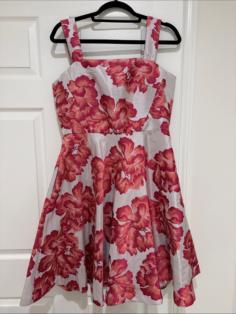 Betsey Johnson Pink Silver Floral Jacquard A-Line Wedding Guest Dress Size 10